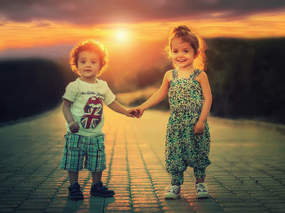 The 3 Tips You NEED To Know If You’re Traveling With A Child